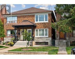 124 HOPE STREET, Toronto, Ontario