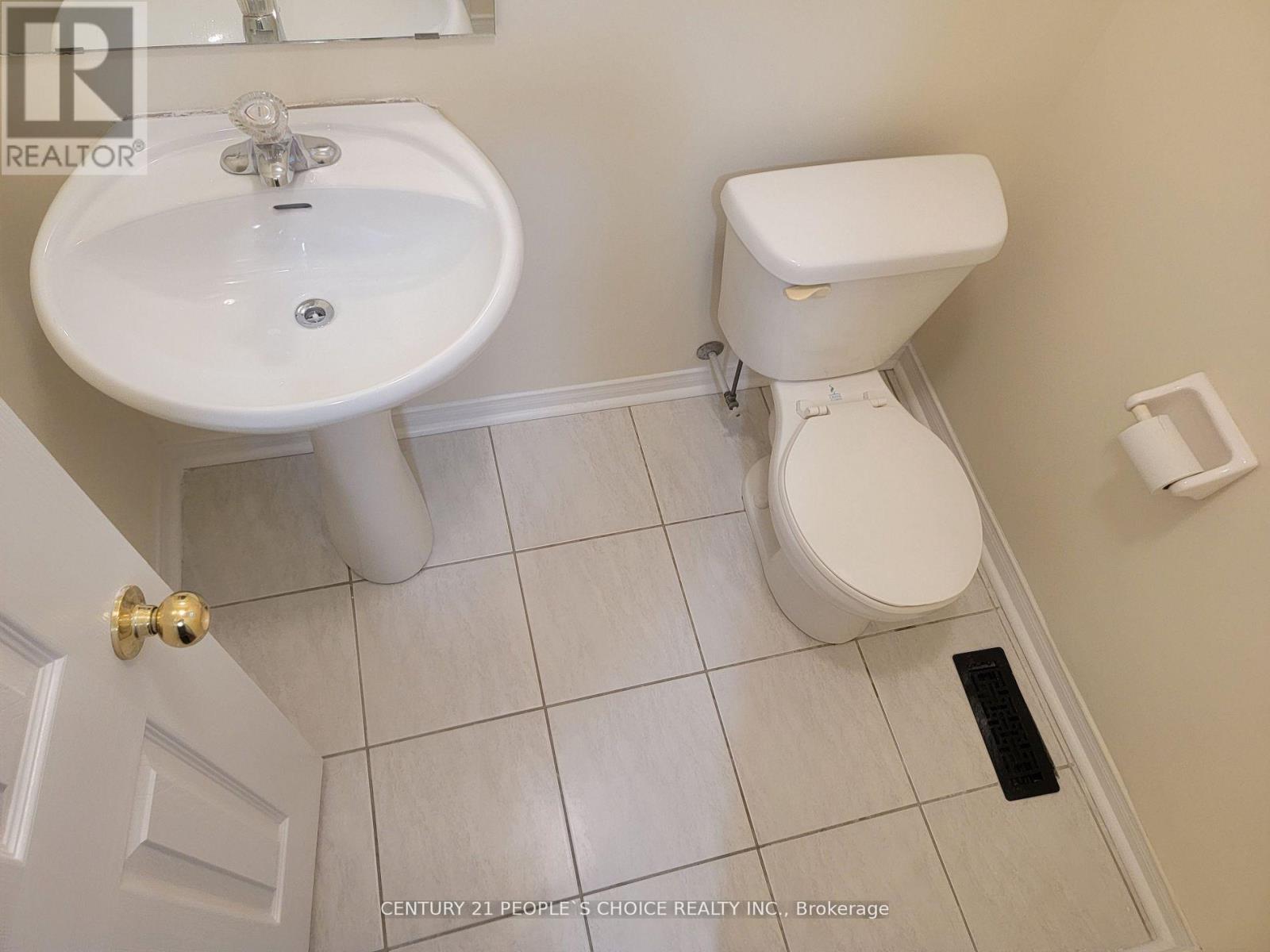 Upper - 783 Millworks Crescent, Mississauga, Ontario  L5B 0B9 - Photo 13 - W13705726