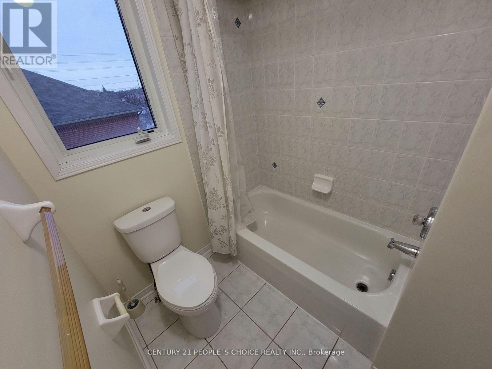 Upper - 783 Millworks Crescent, Mississauga, Ontario  L5B 0B9 - Photo 16 - W13705726