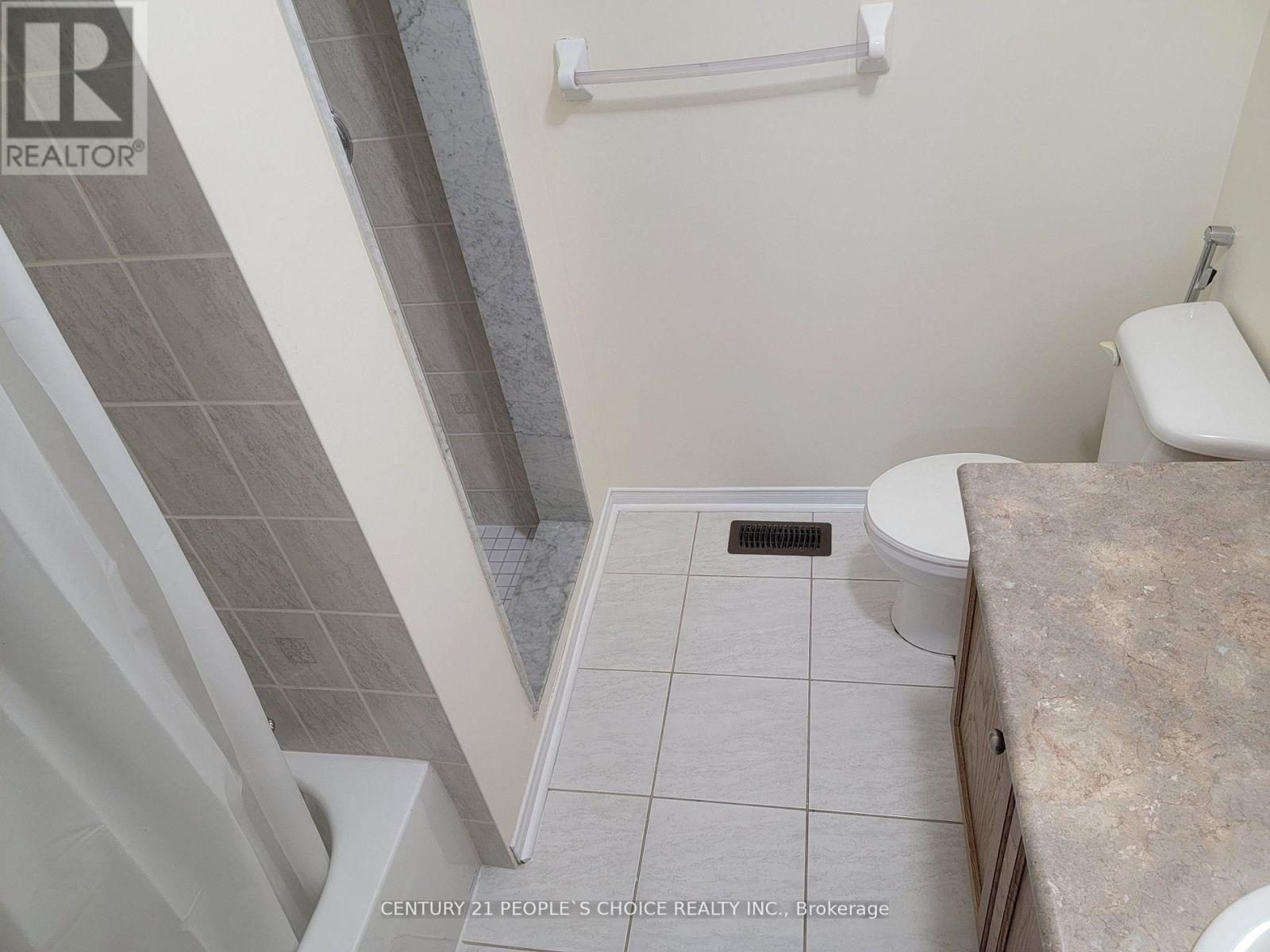 Upper - 783 Millworks Crescent, Mississauga, Ontario  L5B 0B9 - Photo 19 - W13705726