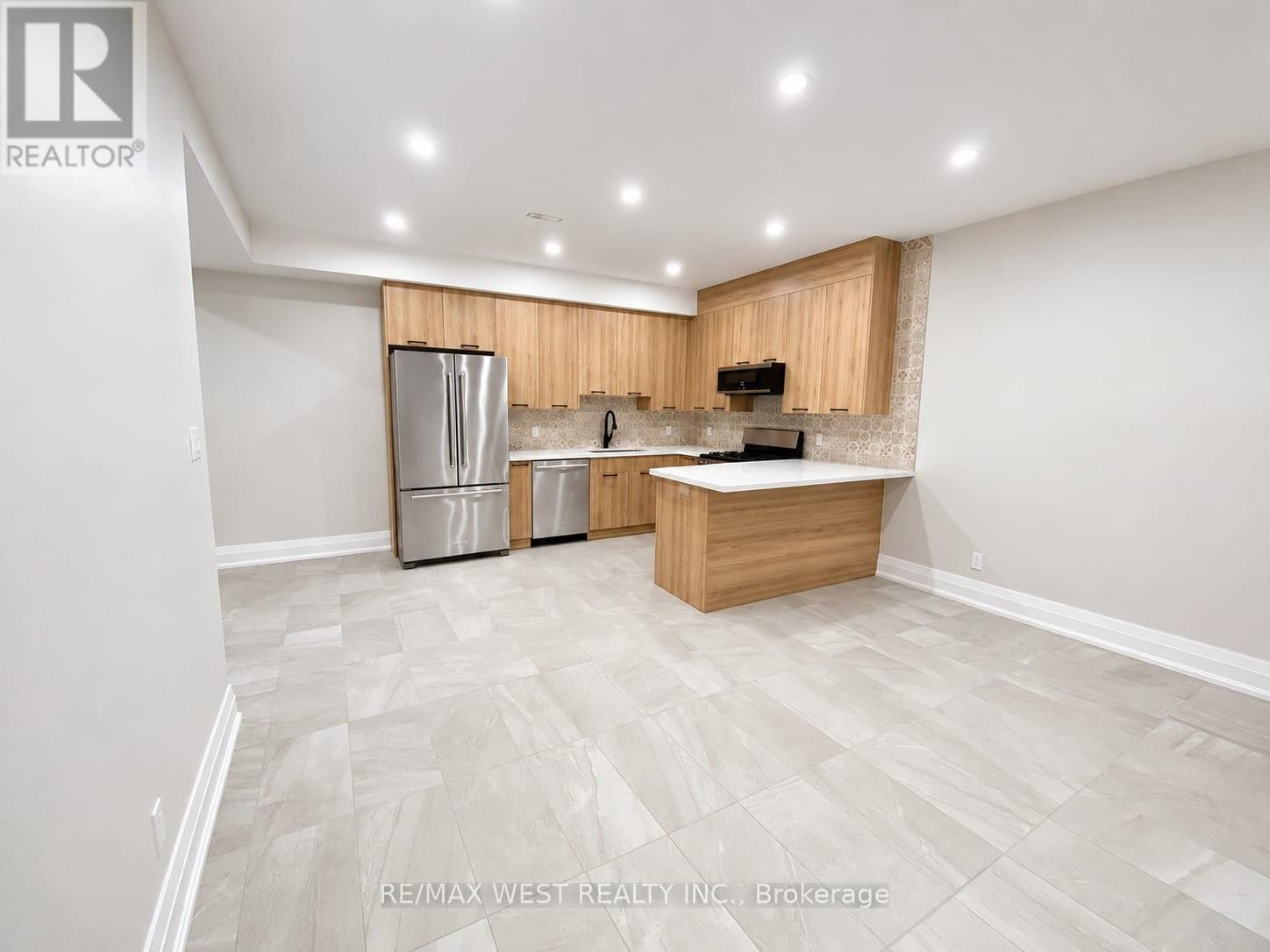 Basement - 58 Aura Lea Boulevard, Toronto, Ontario  M9M 1K5 - Photo 4 - W13705804