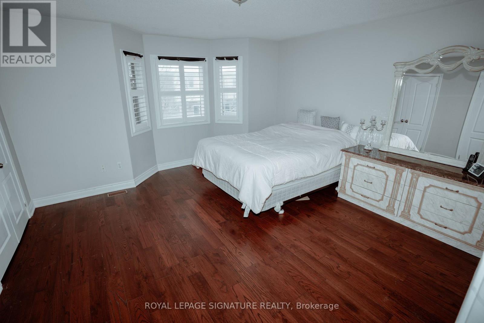 945 Mandolin Place, Mississauga, Ontario  L5W 1S3 - Photo 12 - W13705830