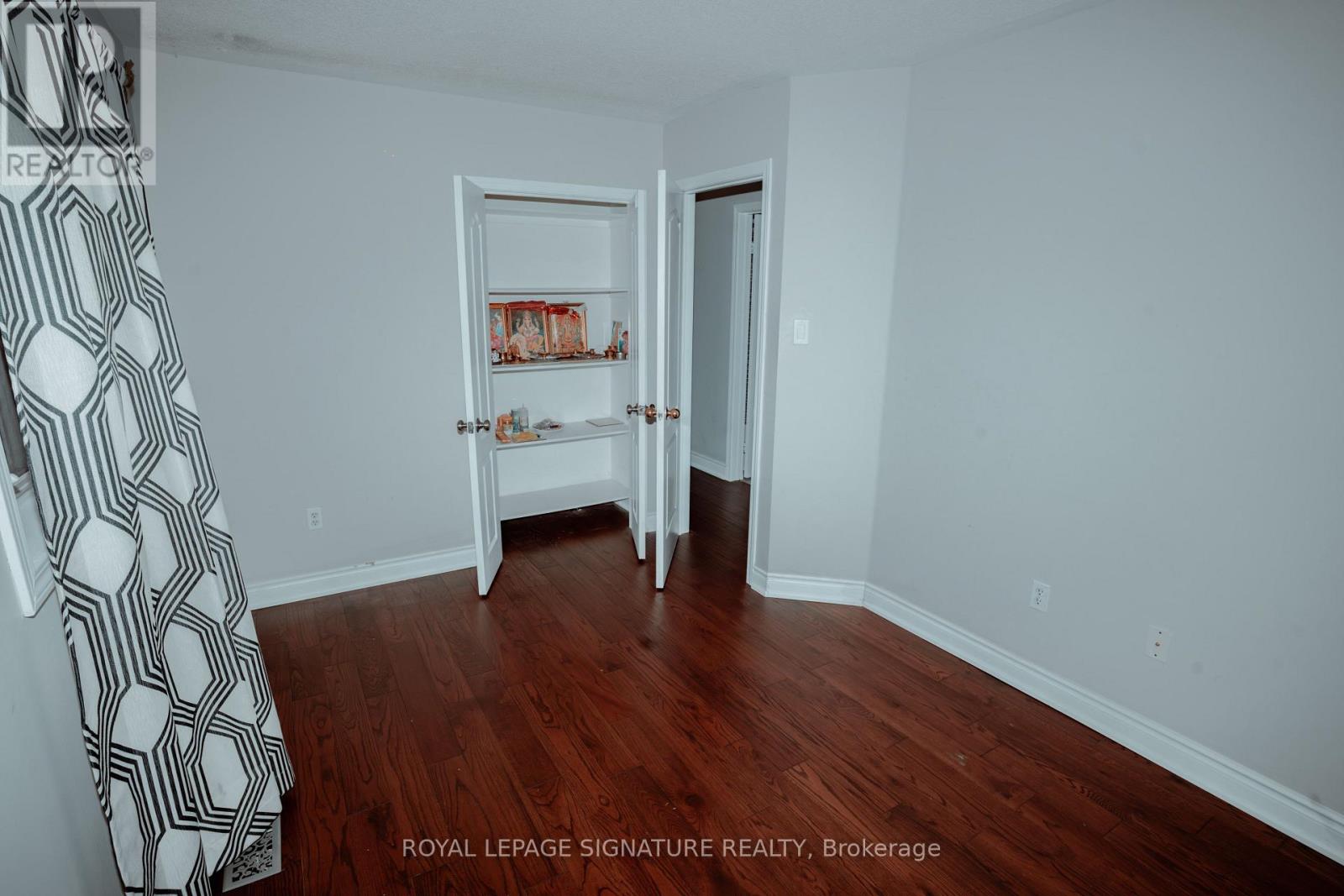 945 Mandolin Place, Mississauga, Ontario  L5W 1S3 - Photo 18 - W13705830