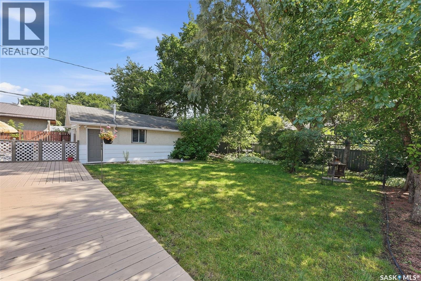 767 22nd Street E, Prince Albert, Saskatchewan  S6V 1N9 - Photo 34 - SK046441