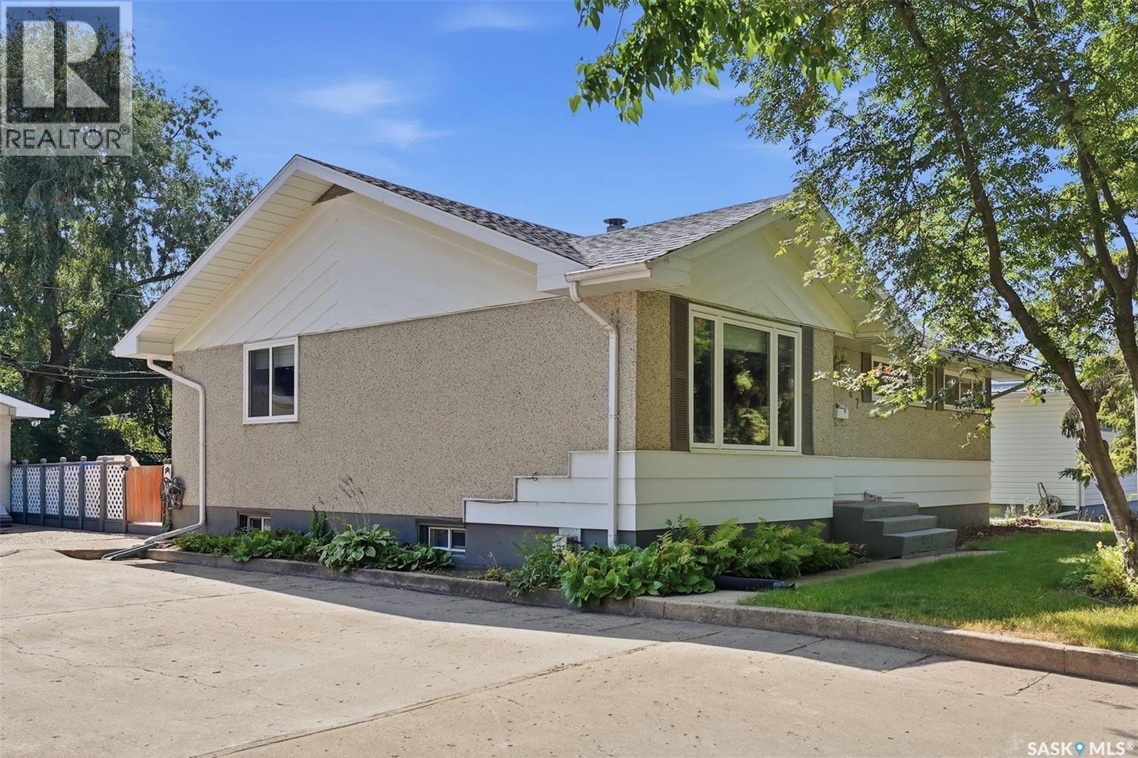 767 22nd Street E, Prince Albert, Saskatchewan  S6V 1N9 - Photo 47 - SK046441