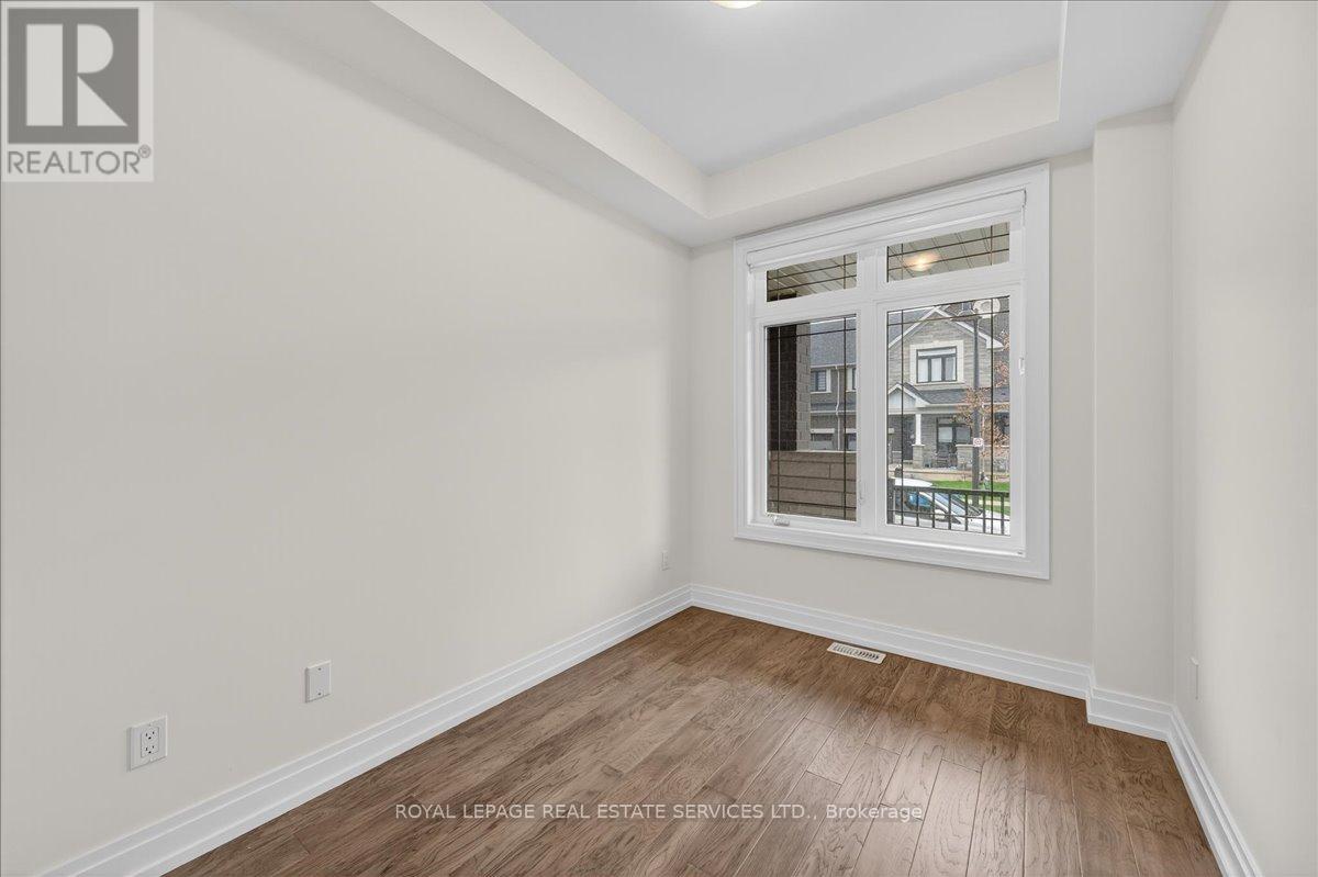 43 Kenesky Drive, Hamilton, Ontario  L8B 1Y2 - Photo 5 - X13705628