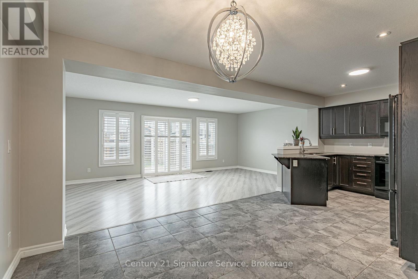 27 Freer Drive, North Dumfries, Ontario  N0B 1E0 - Photo 11 - X13705680