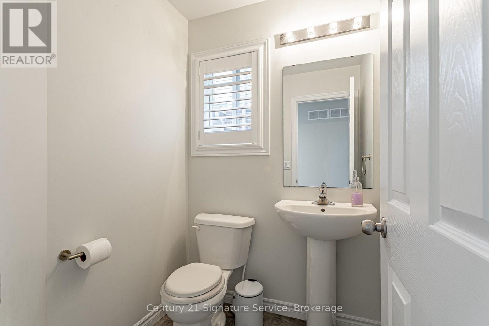27 Freer Drive, North Dumfries, Ontario  N0B 1E0 - Photo 8 - X13705680