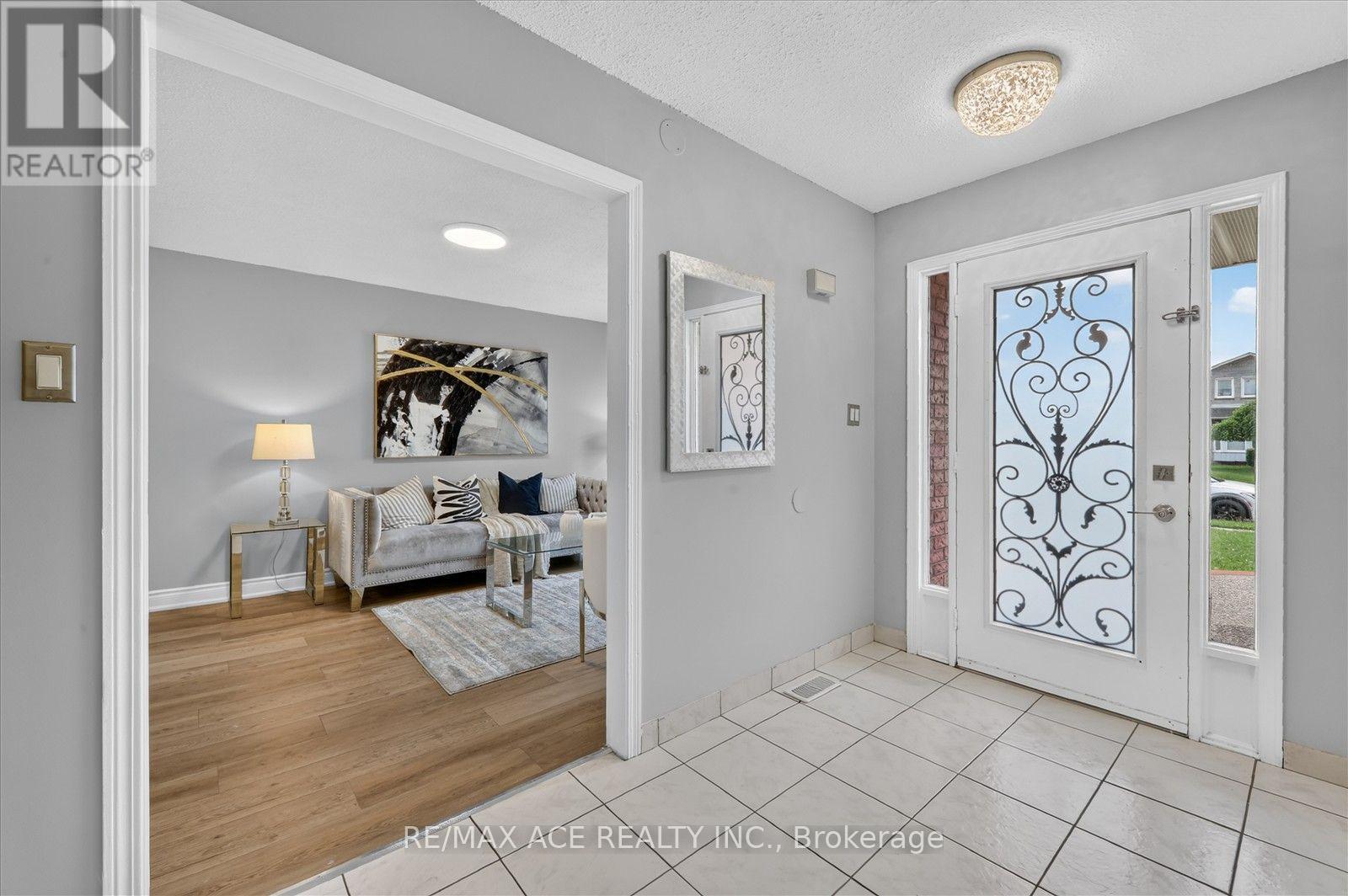 31 Vega Crescent, Hamilton, Ontario  L8E 4S6 - Photo 8 - X13705708