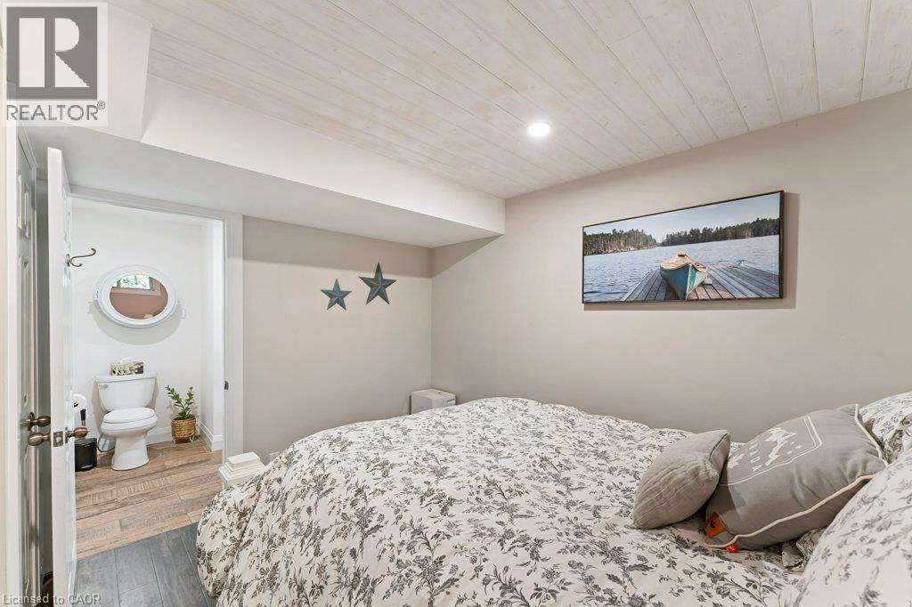 8 15th Avenue, South Bruce Peninsula, Ontario  N0H 2T0 - Photo 17 - 40857787