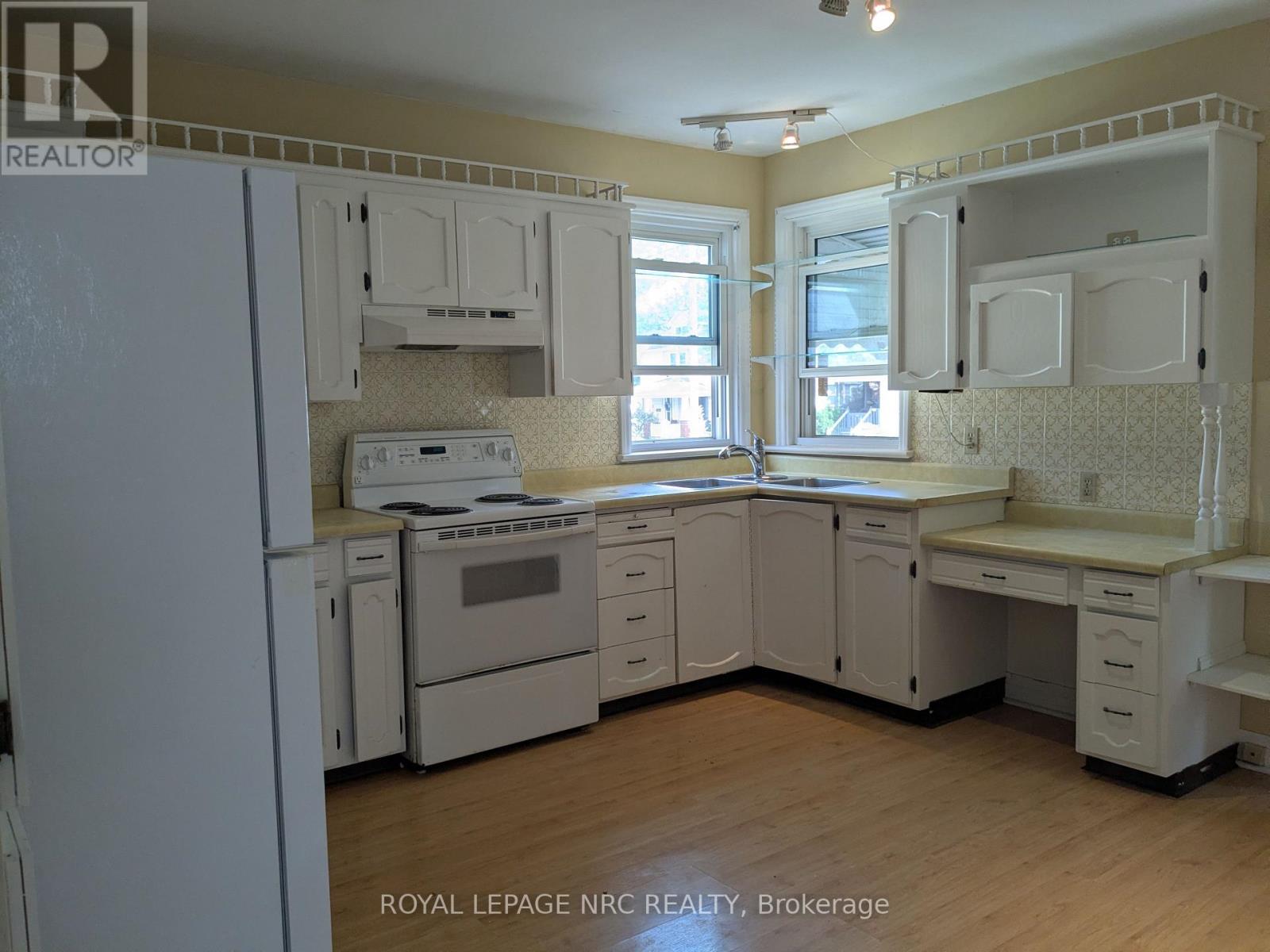 Upper - 187 Neff Street, Port Colborne, Ontario  L3K 3T7 - Photo 6 - X13643778