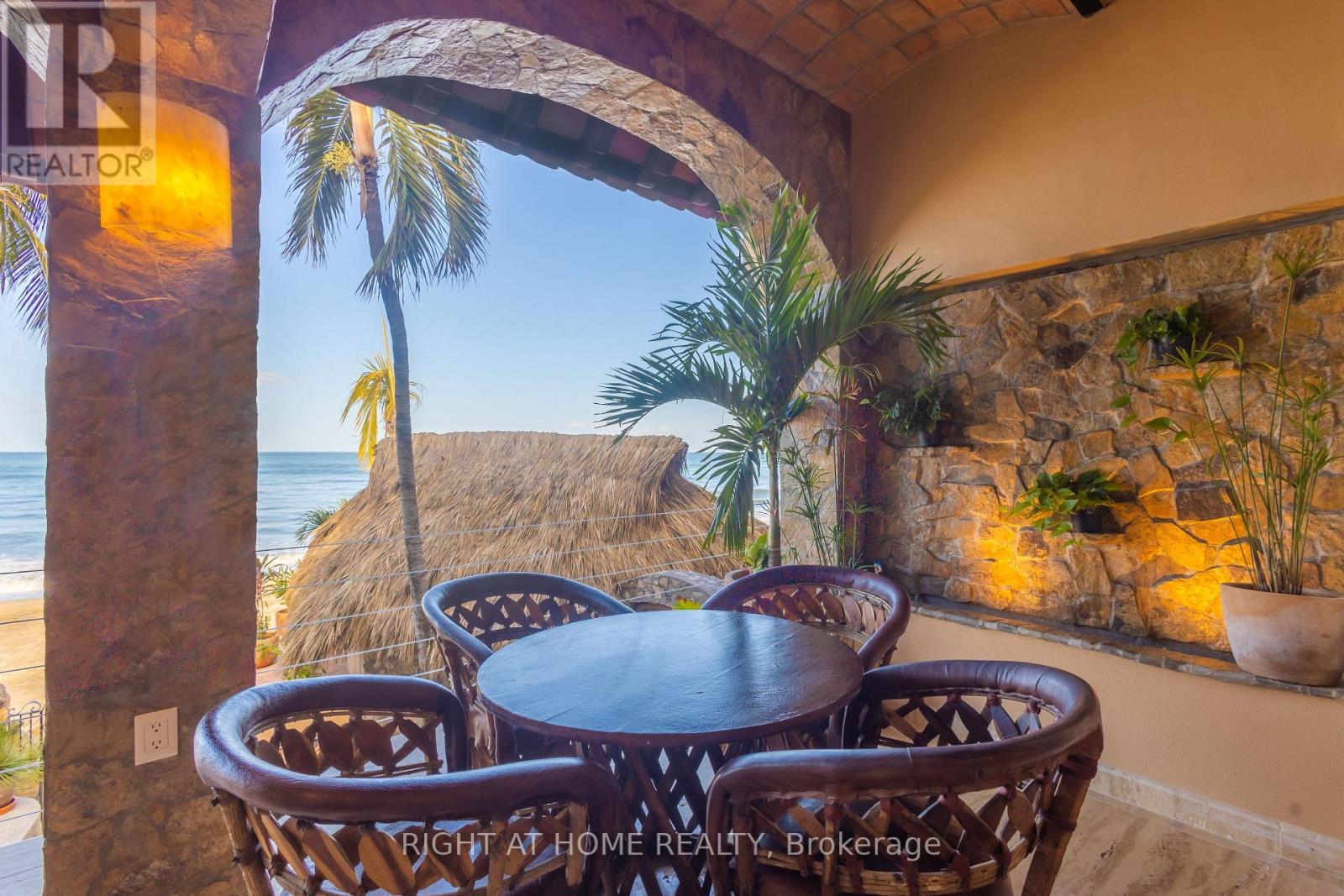 92 Avenida Del Palmar, Mexico, Ontario   - Photo 24 - X13646962