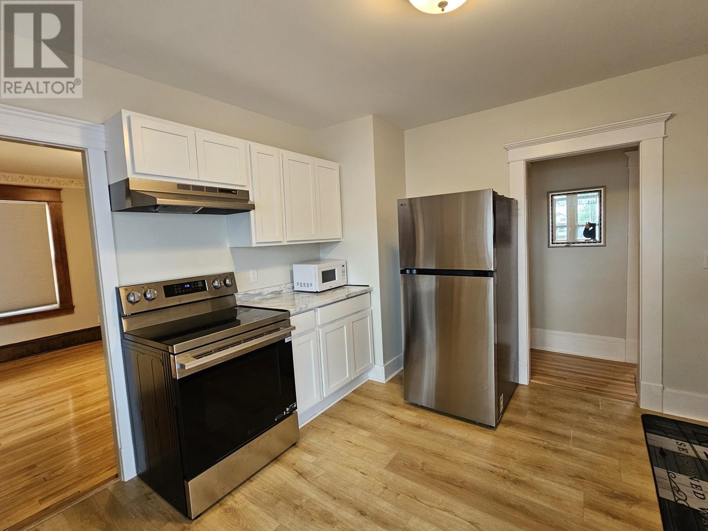 162 Granville Street, Summerside, Prince Edward Island  C1N 3A4 - Photo 4 - 202621299