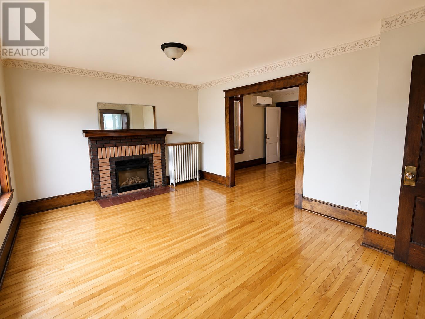 162 Granville Street, Summerside, Prince Edward Island  C1N 3A4 - Photo 7 - 202621299