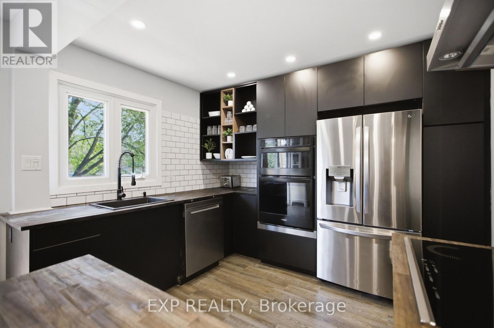 2092 Eric Crescent, Ottawa, Ontario  K1B 4P4 - Photo 10 - X13609804