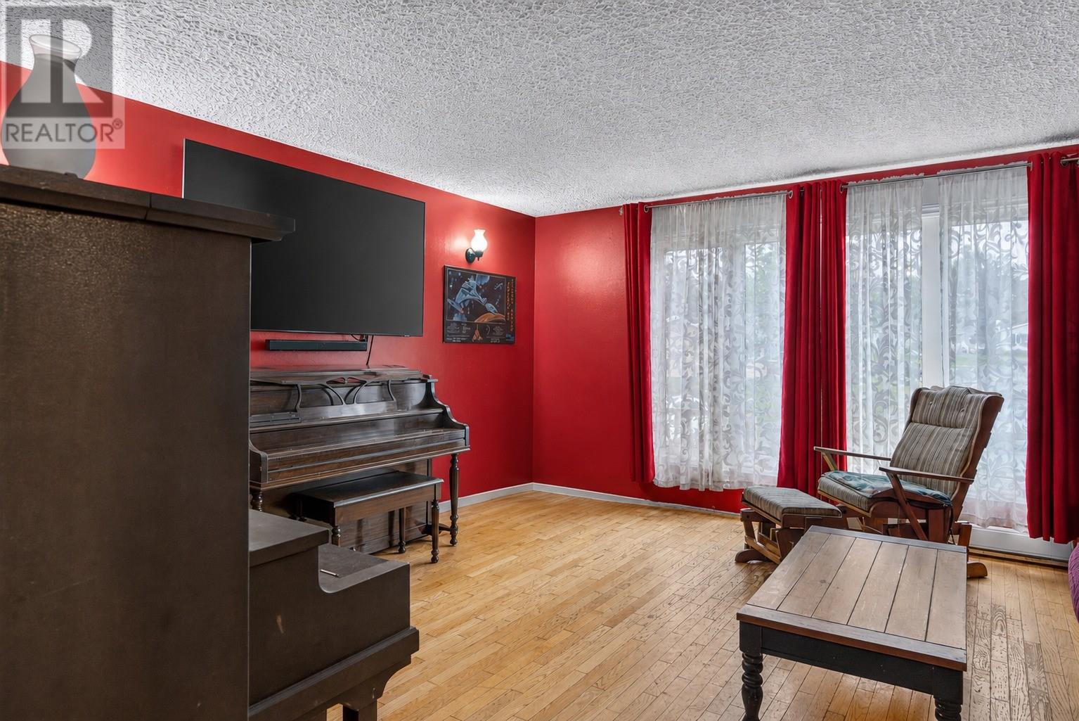 69 Byrd Avenue, Gander, Newfoundland & Labrador  A1V 2A5 - Photo 3 - 1302265