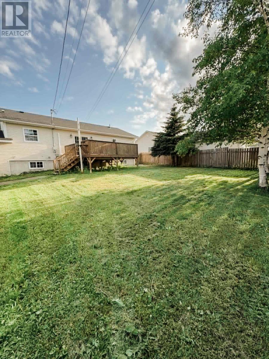 7 Tully Place, Gander, Newfoundland & Labrador  A1V 2X1 - Photo 4 - 1301903
