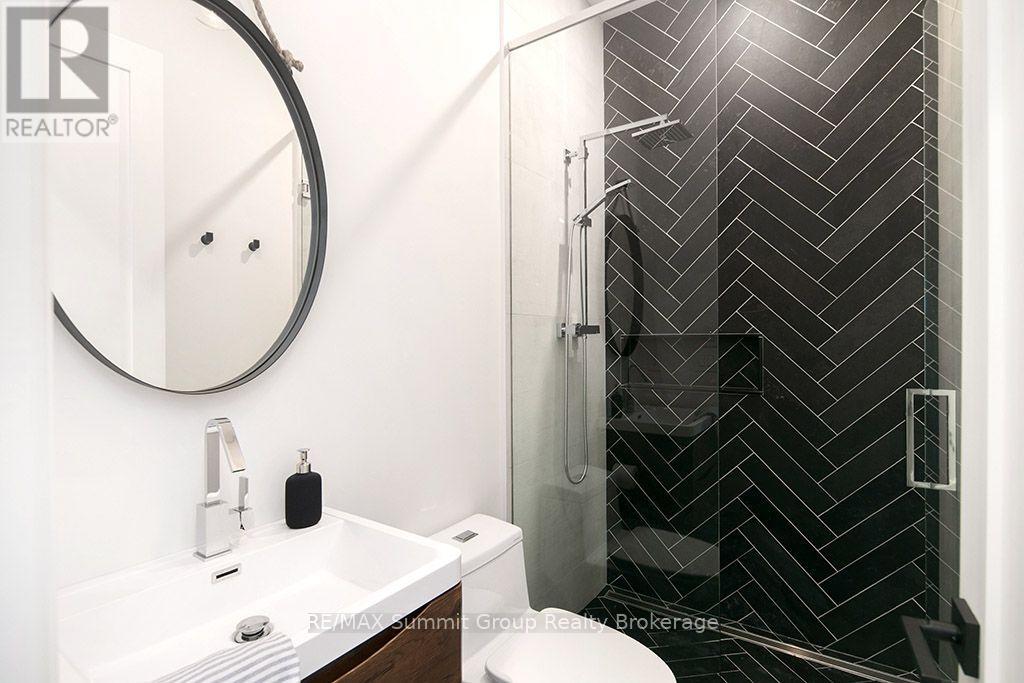 101 Deer Lane, Blue Mountains, Ontario  N0H 1J0 - Photo 25 - X13702158