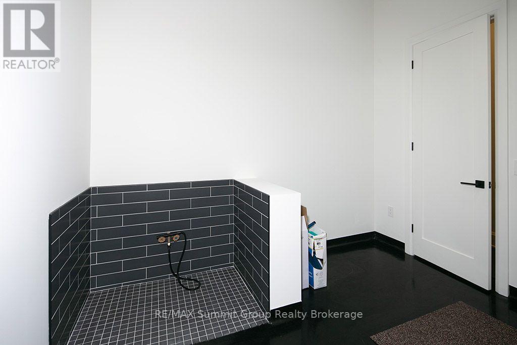 101 Deer Lane, Blue Mountains, Ontario  N0H 1J0 - Photo 27 - X13702158