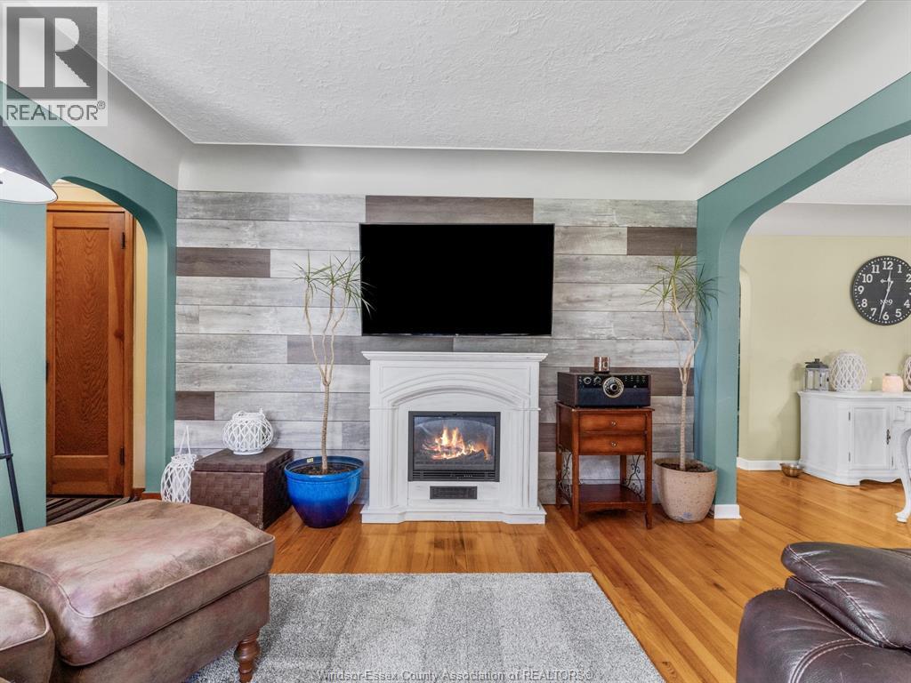 343 County Rd 14, Cottam, Ontario  N0R 1B0 - Photo 4 - 26020545