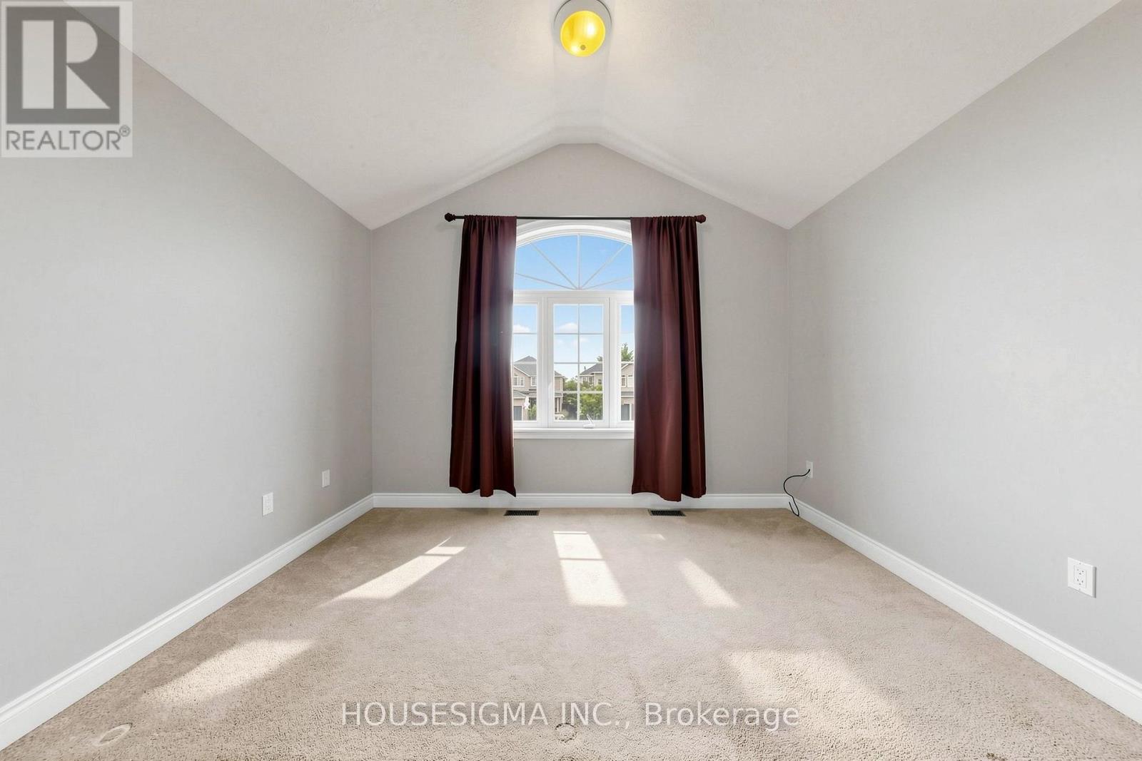 35 Auburn Court, Barrie, Ontario  L4N 6G9 - Photo 15 - S13705672