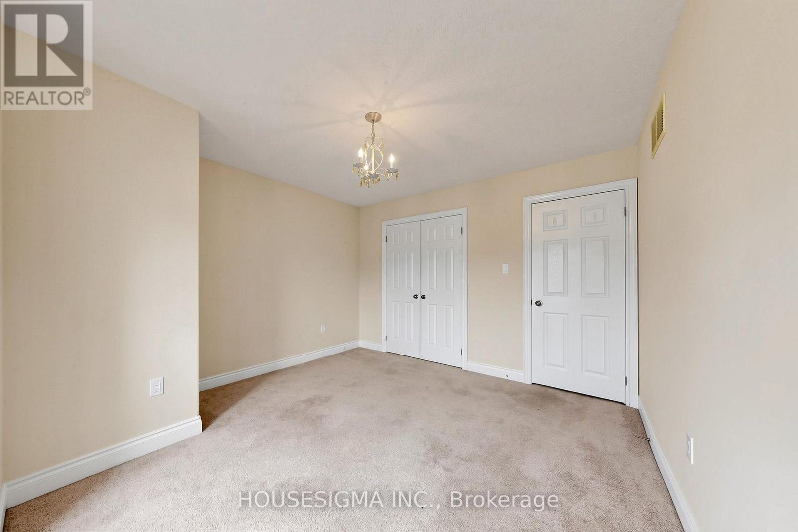 35 Auburn Court, Barrie, Ontario  L4N 6G9 - Photo 21 - S13705672