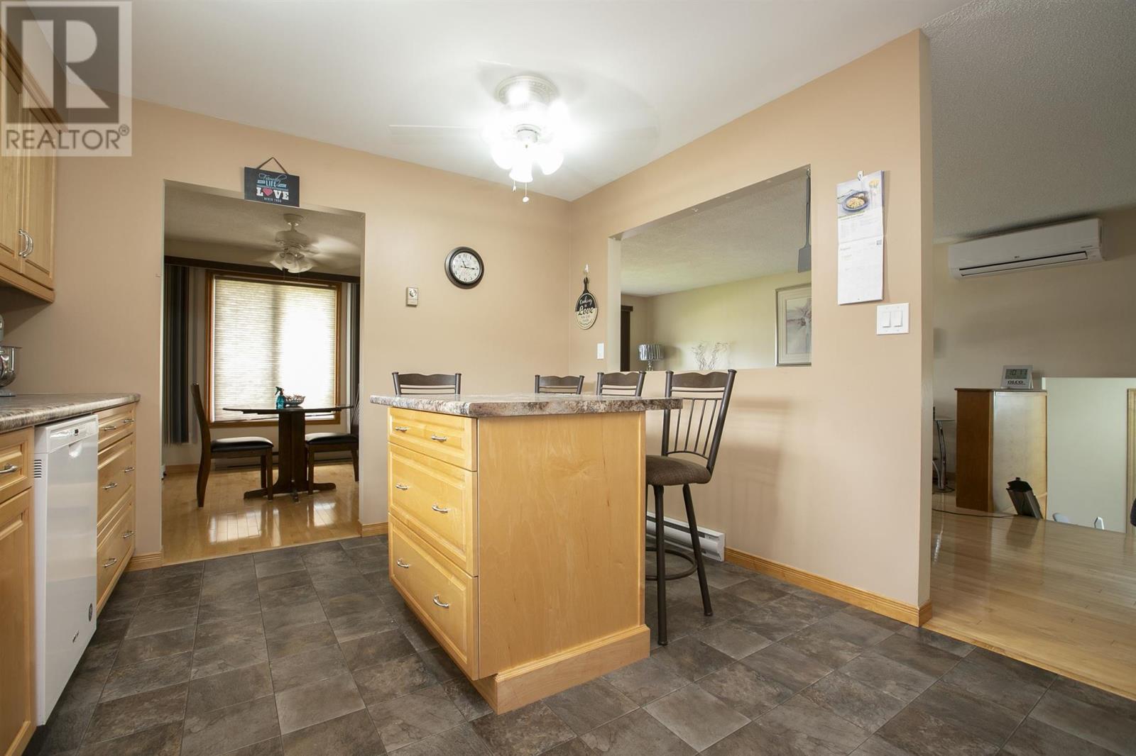 52 Danby Rd, Sault Ste. Marie, Ontario  P6B 5X6 - Photo 17 - SM262281