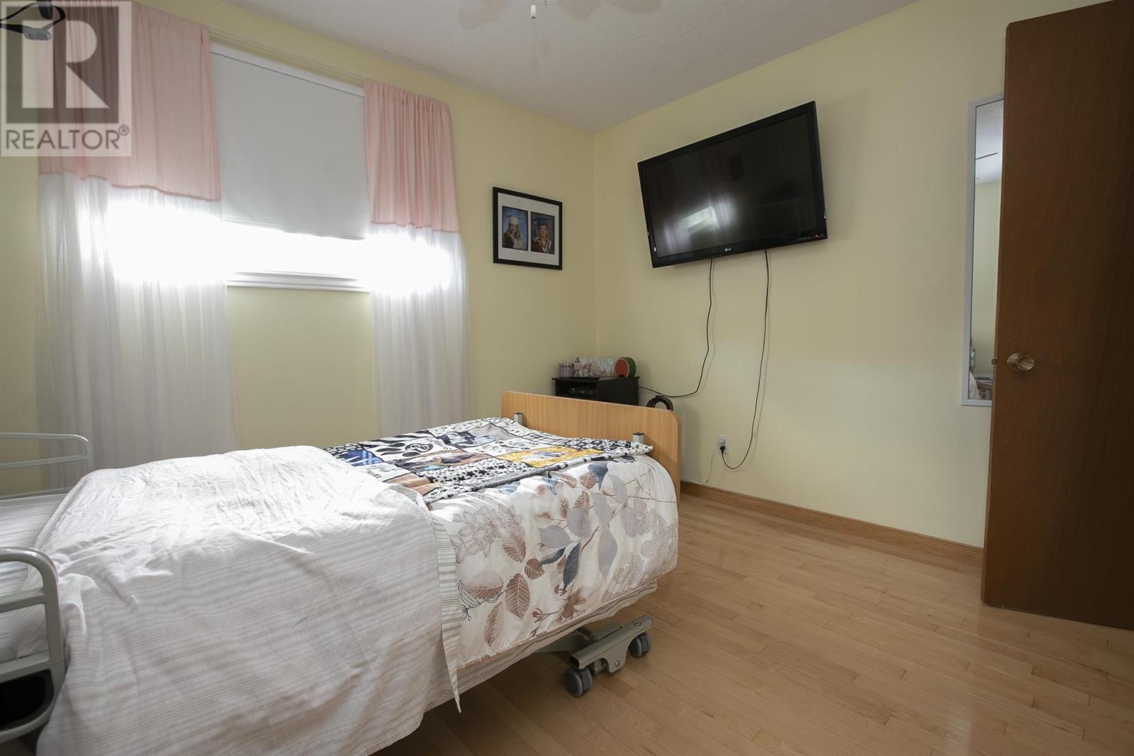 52 Danby Rd, Sault Ste. Marie, Ontario  P6B 5X6 - Photo 37 - SM262281