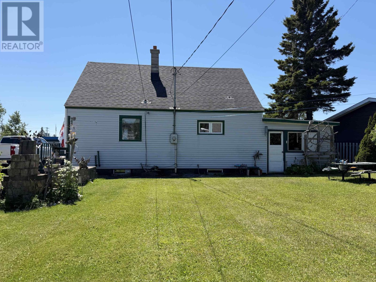 39 Laurier Ave, Terrace Bay, Ontario  P0T 2W0 - Photo 18 - TB2601862