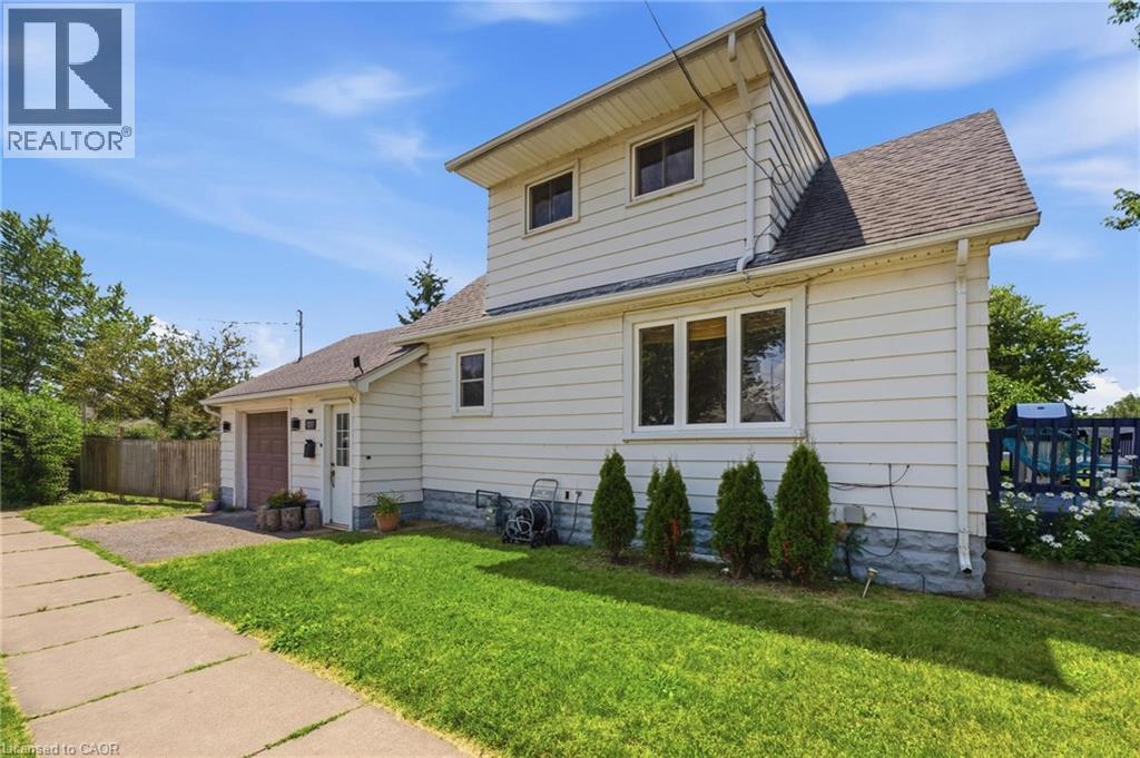 1217 Orchard Avenue, Fort Erie, Ontario  L2A 3C8 - Photo 3 - 40847572