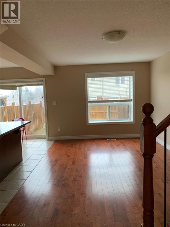 19 Amos Drive, Guelph, Ontario  N1L 0L6 - Photo 6 - 40854653