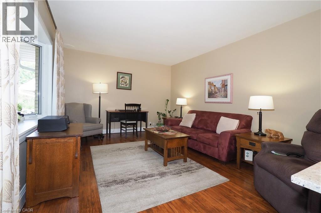 60 W Belmont Avenue W, Kitchener, Ontario  N2M 1L4 - Photo 5 - 40857716