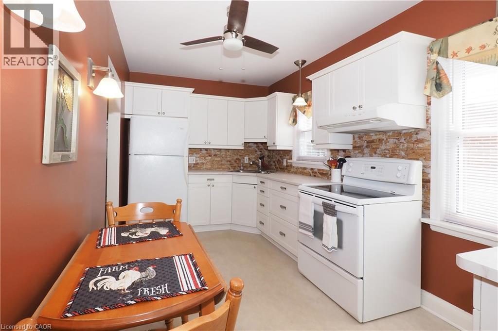 60 W Belmont Avenue W, Kitchener, Ontario  N2M 1L4 - Photo 8 - 40857716