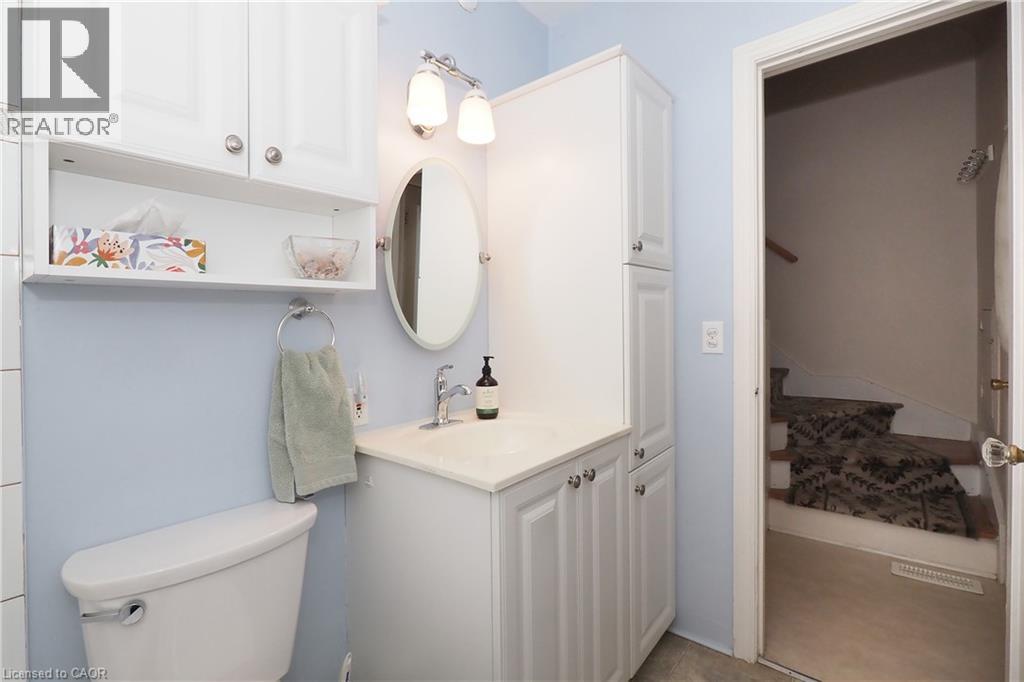 60 W Belmont Avenue W, Kitchener, Ontario  N2M 1L4 - Photo 16 - 40857716