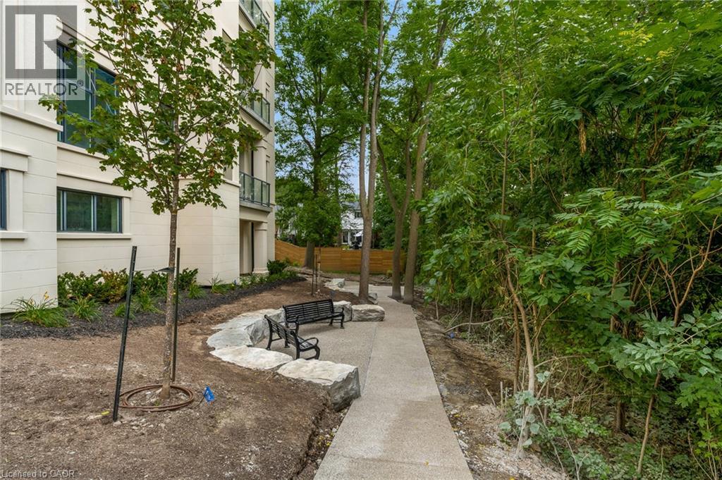 2 Arbourvale Common Unit# 410, St. Catharines, Ontario  L2T 2Z9 - Photo 7 - 40857869