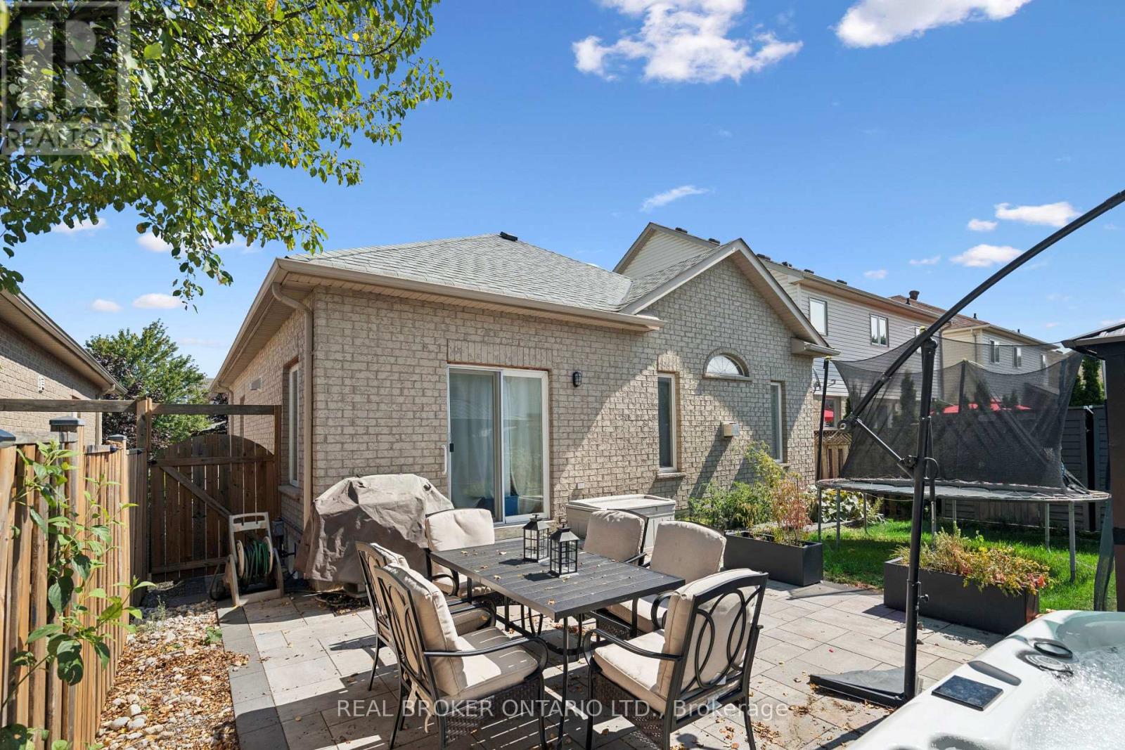 27 Spruce Boulevard, Halton Hills, Ontario  L7J 2Y3 - Photo 41 - W13702218