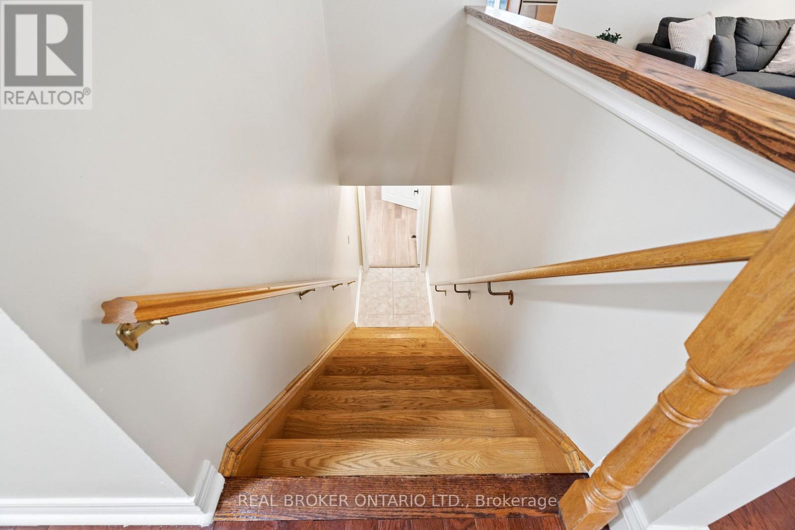 27 Spruce Boulevard, Halton Hills, Ontario  L7J 2Y3 - Photo 25 - W13702218
