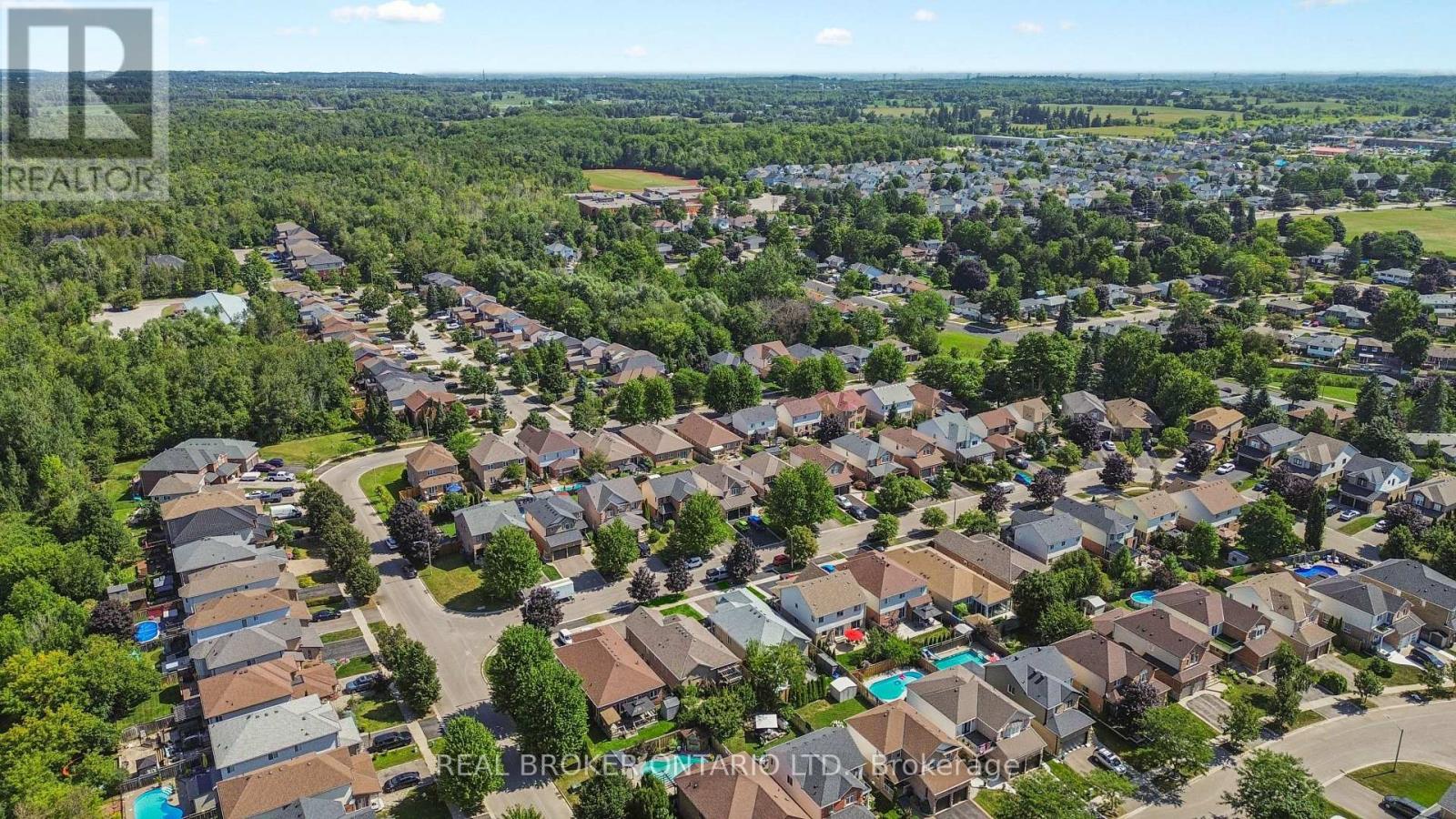 27 Spruce Boulevard, Halton Hills, Ontario  L7J 2Y3 - Photo 46 - W13702218