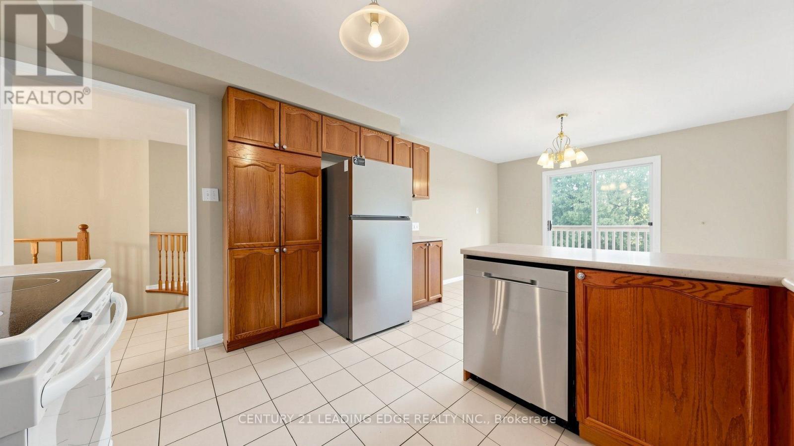 9 Coates Crescent, Richmond Hill, Ontario  L4E 2M3 - Photo 14 - N13704614