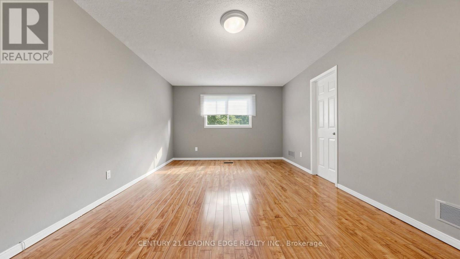 9 Coates Crescent, Richmond Hill, Ontario  L4E 2M3 - Photo 21 - N13704614