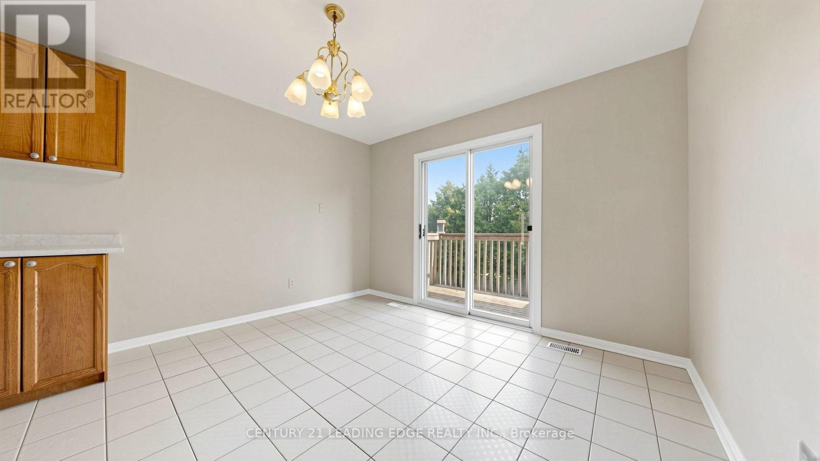9 Coates Crescent, Richmond Hill, Ontario  L4E 2M3 - Photo 17 - N13704614