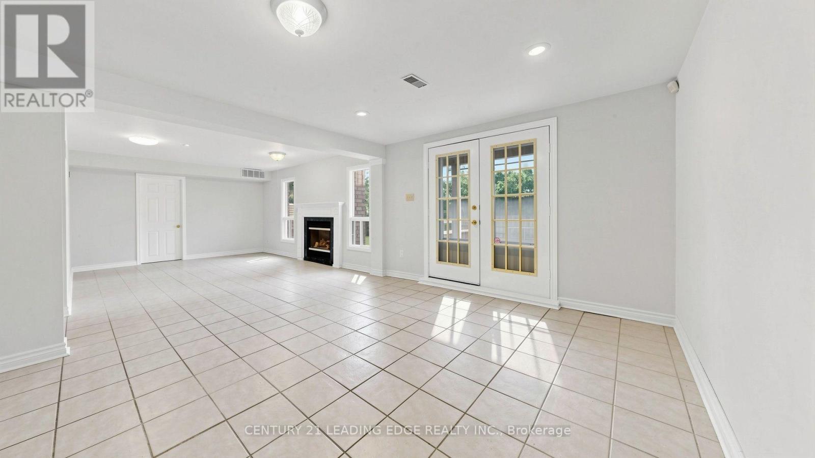 9 Coates Crescent, Richmond Hill, Ontario  L4E 2M3 - Photo 36 - N13704614