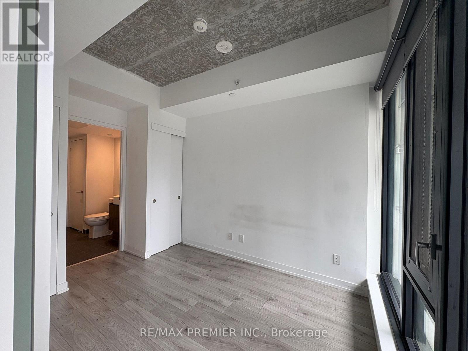 206 - 161 Roehampton Avenue, Toronto, Ontario  M3P 1P9 - Photo 13 - C13705848