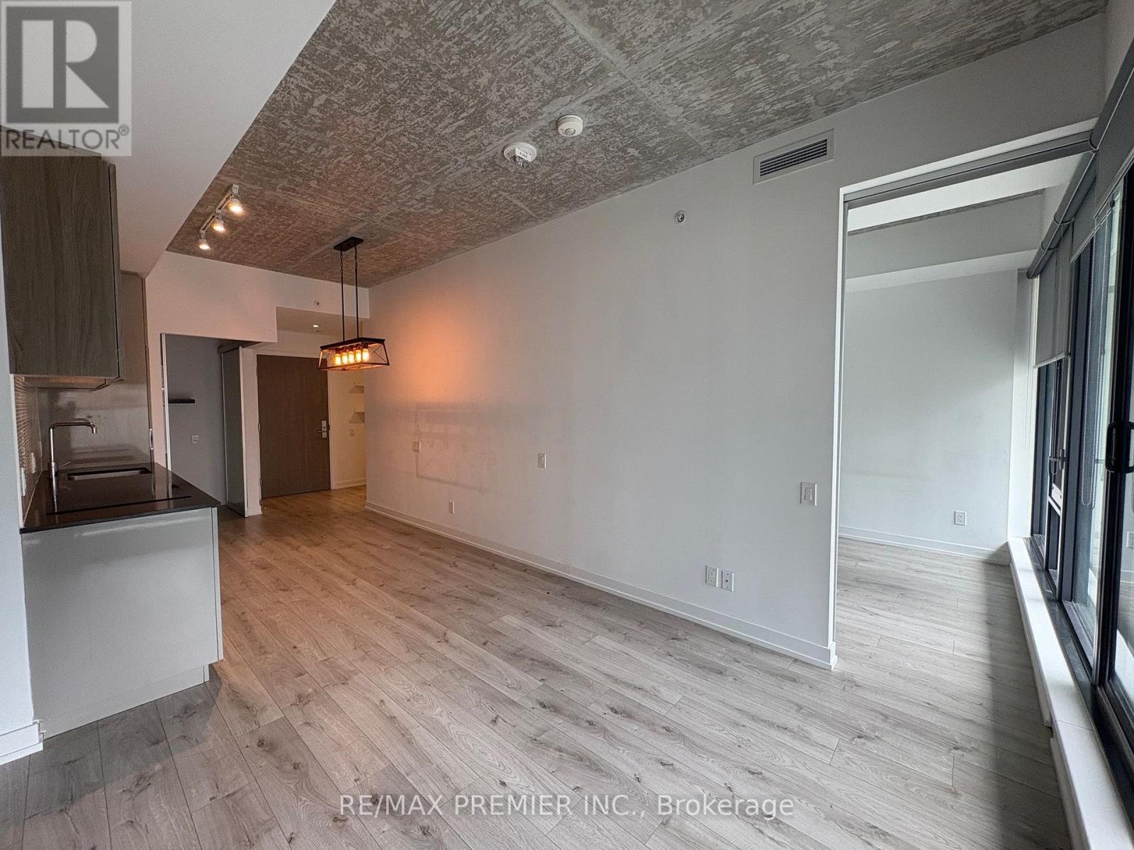 206 - 161 Roehampton Avenue, Toronto, Ontario  M3P 1P9 - Photo 8 - C13705848