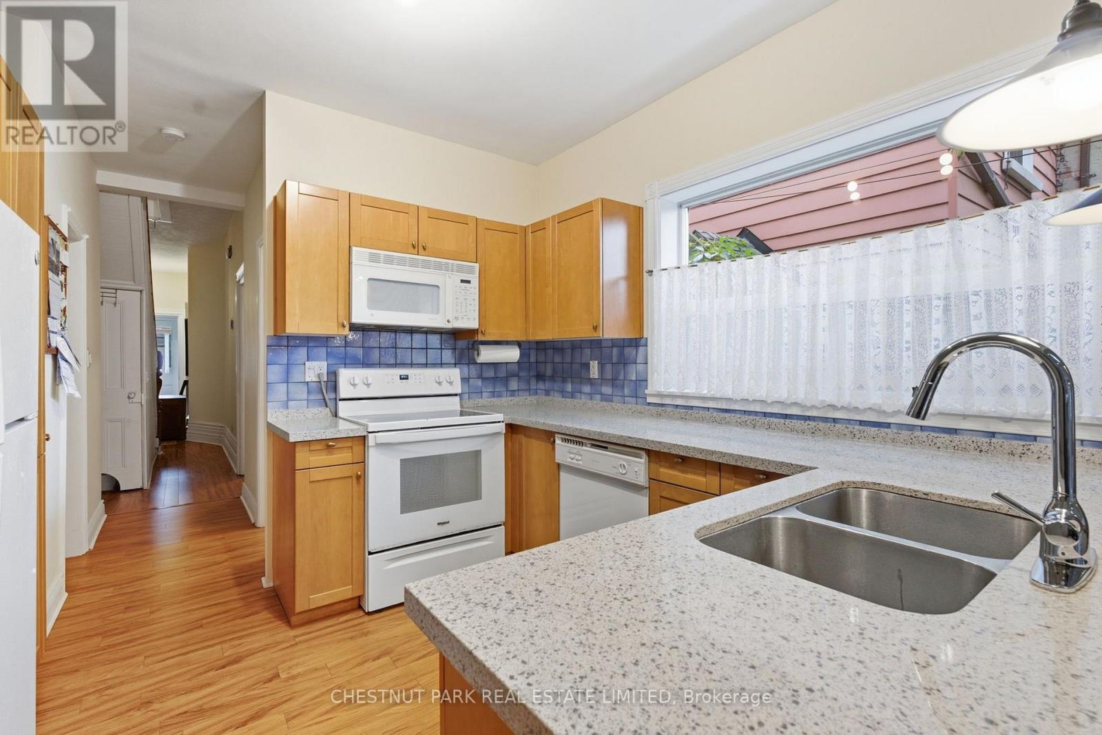 365 Shaw Street, Toronto, Ontario  M6J 2X4 - Photo 10 - C13705850