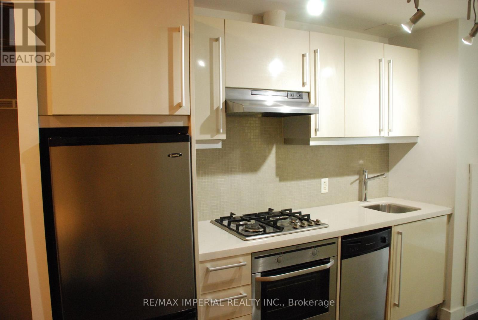 405 - 25 Oxley Street, Toronto, Ontario  M5V 2J5 - Photo 6 - C13705930