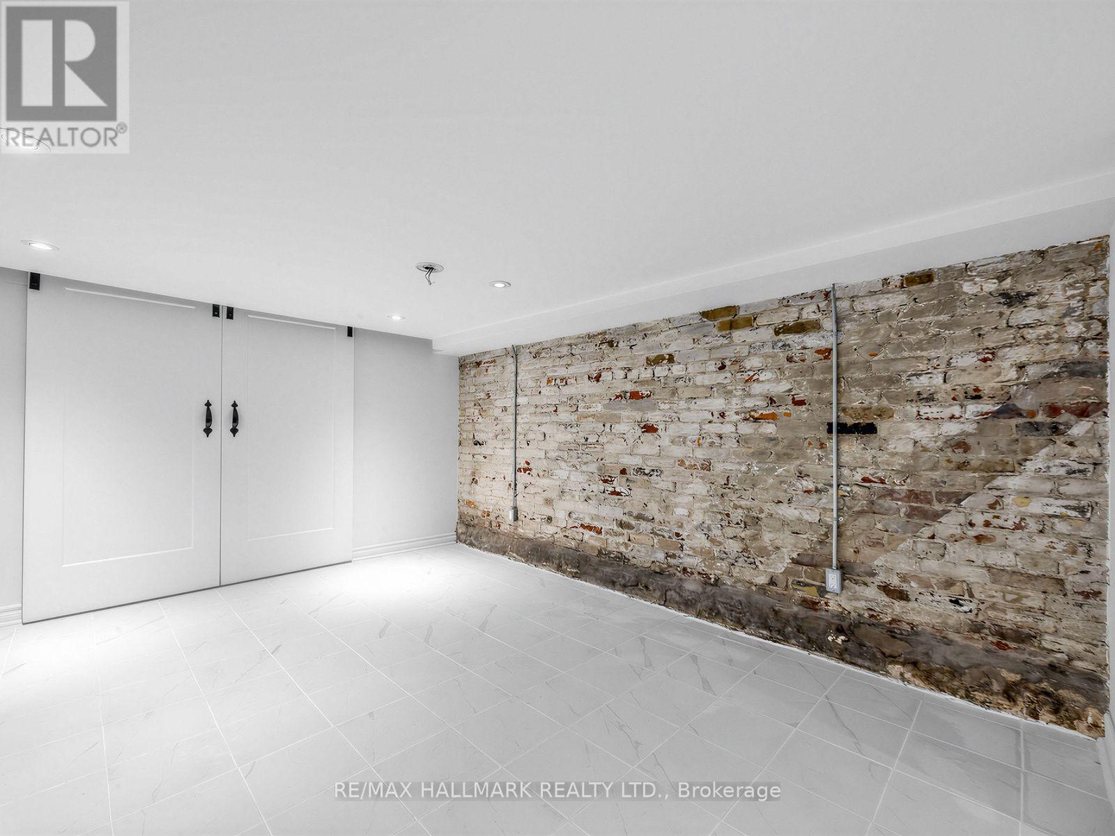 Lower - 271 Atlas Avenue, Toronto, Ontario  M6C 3P8 - Photo 12 - C13705942