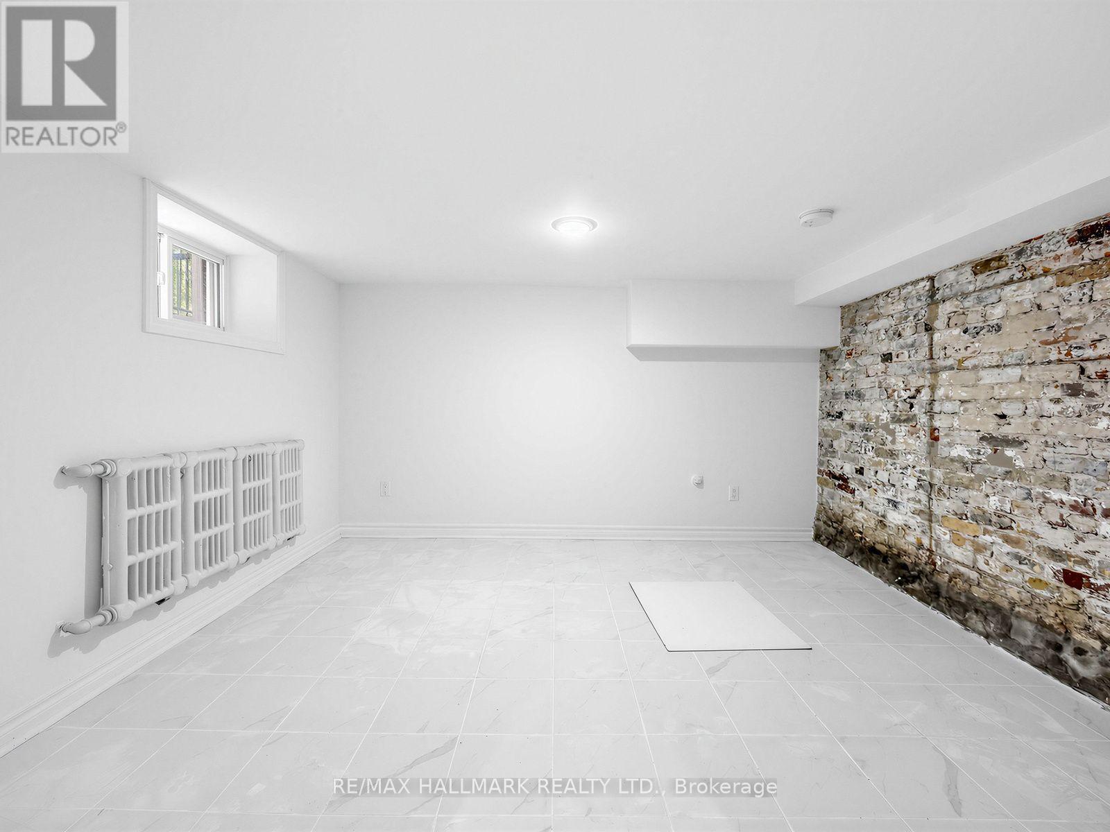 Lower - 271 Atlas Avenue, Toronto, Ontario  M6C 3P8 - Photo 14 - C13705942