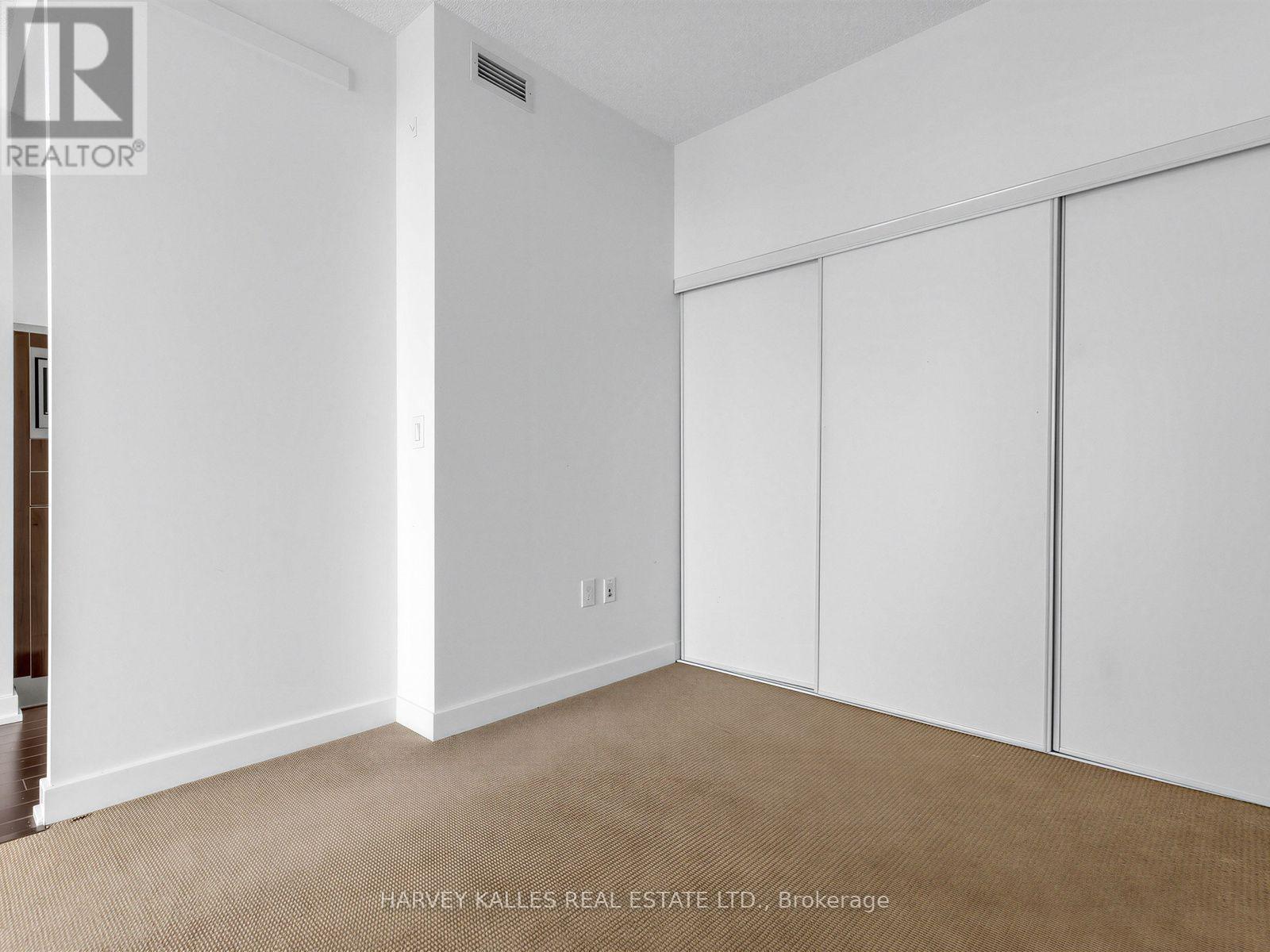 3002 - 38 Dan Leckie Way, Toronto, Ontario  M5V 2V6 - Photo 14 - C13705980