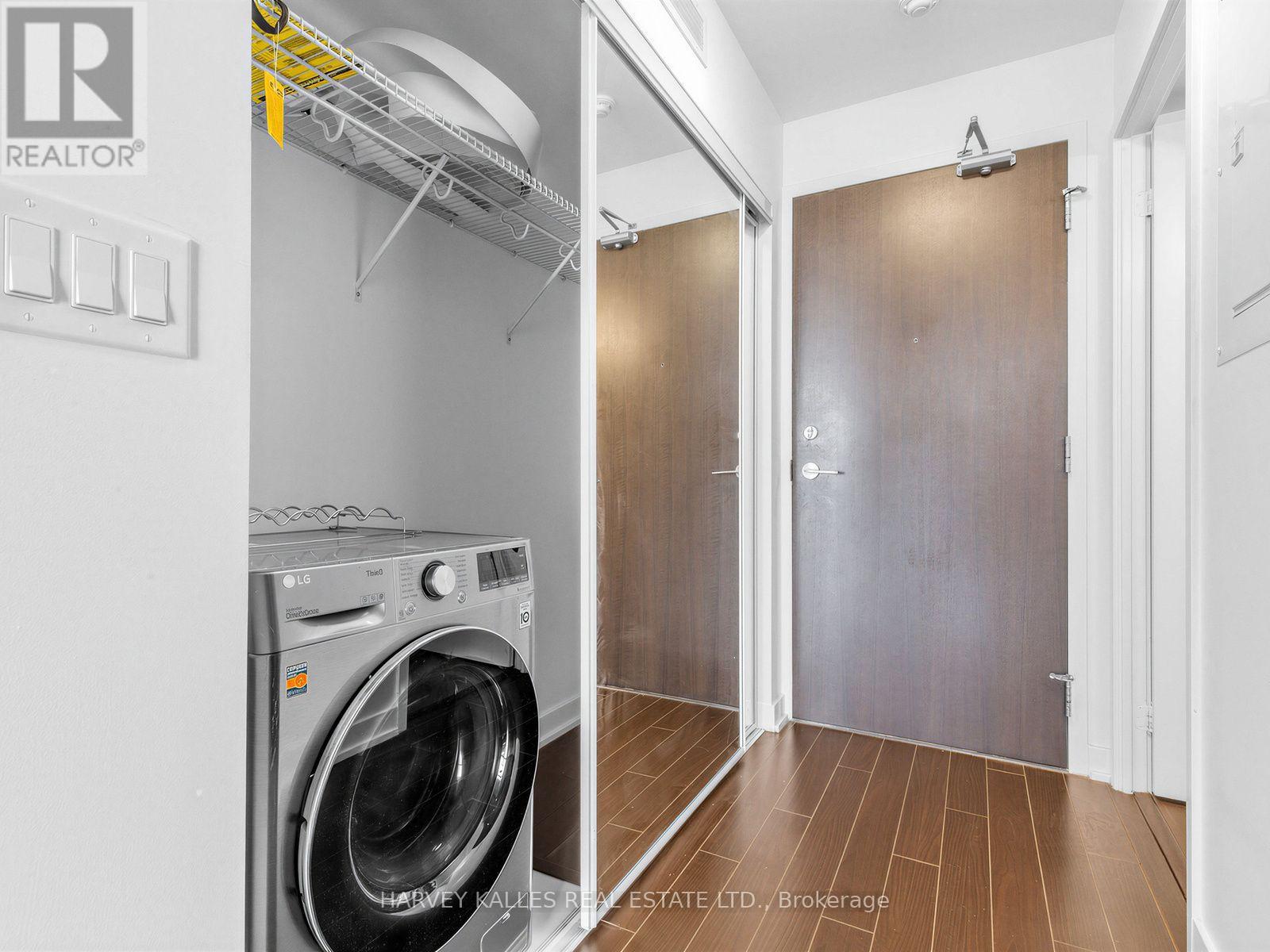 3002 - 38 Dan Leckie Way, Toronto, Ontario  M5V 2V6 - Photo 15 - C13705980